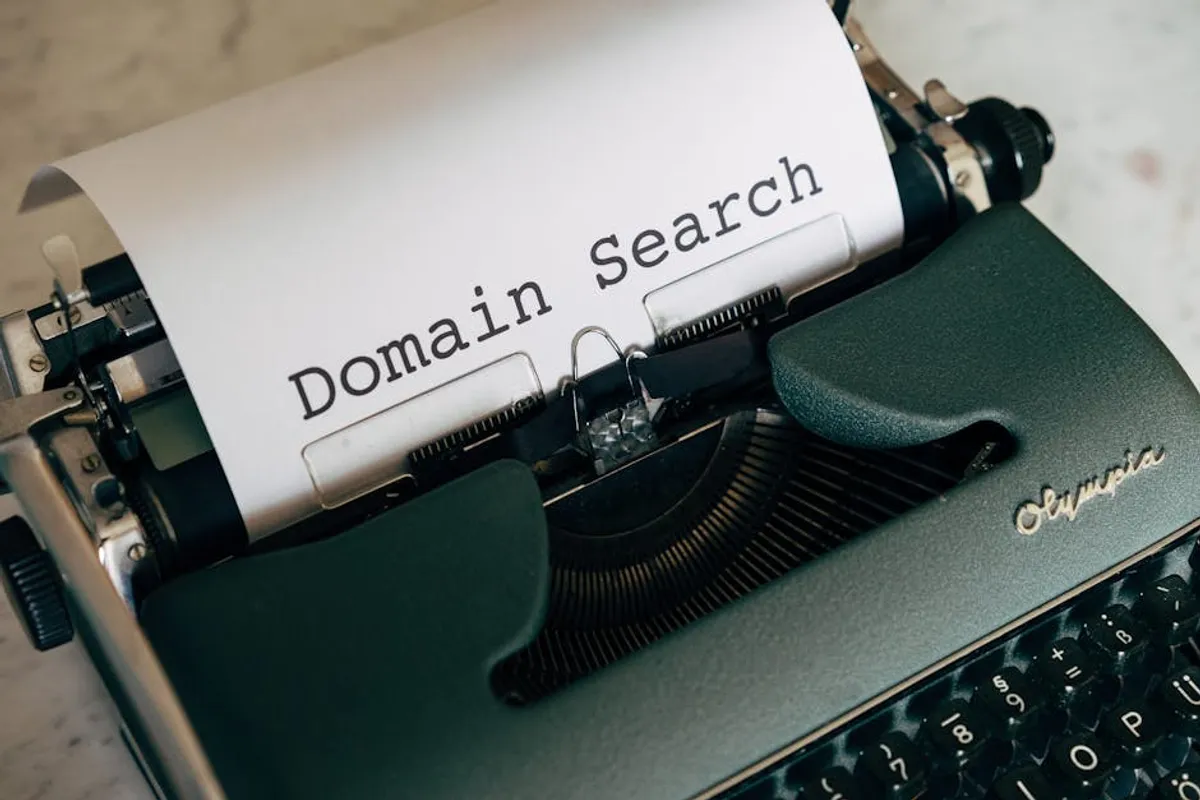 Hostontech Search Intent: Webmaster Context, Safety, and Alternatives