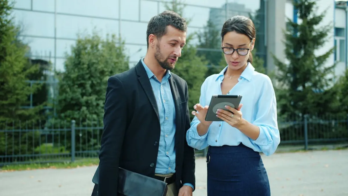 What the Interest in Nadine Caridi Says About Niche Search Behaviour