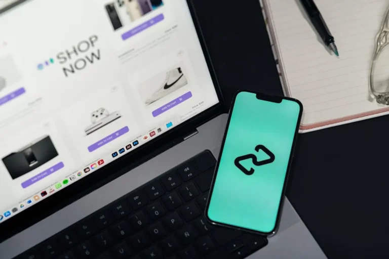 Why newsreverse.com Fits Modern News, Blog, and Magazine Content